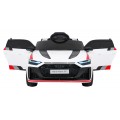 Vozidlo Audi RS6 Avant GT bielej farby