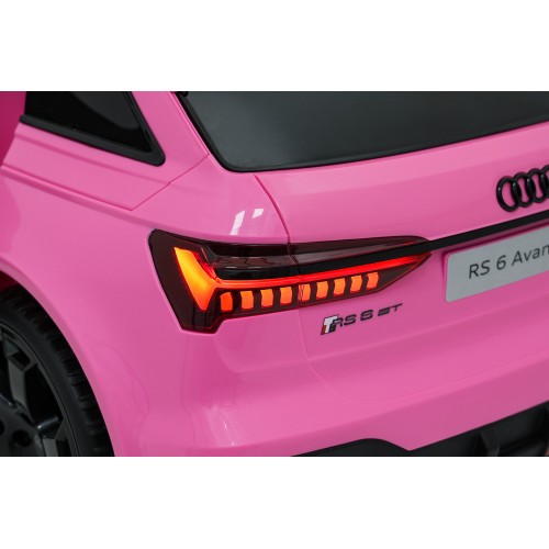 Ružové vozidlo Audi RS6 Avant GT