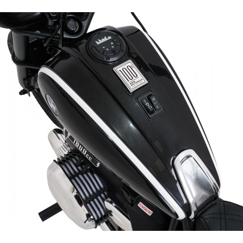 Motor vozidla BMW R18 Čierna