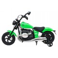Motor vozidla BMW R18 zelený