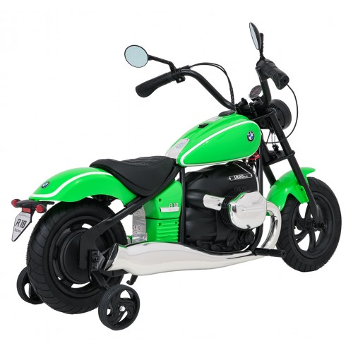 Motor vozidla BMW R18 zelený