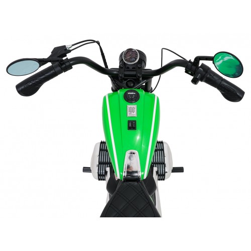 Motor vozidla BMW R18 zelený