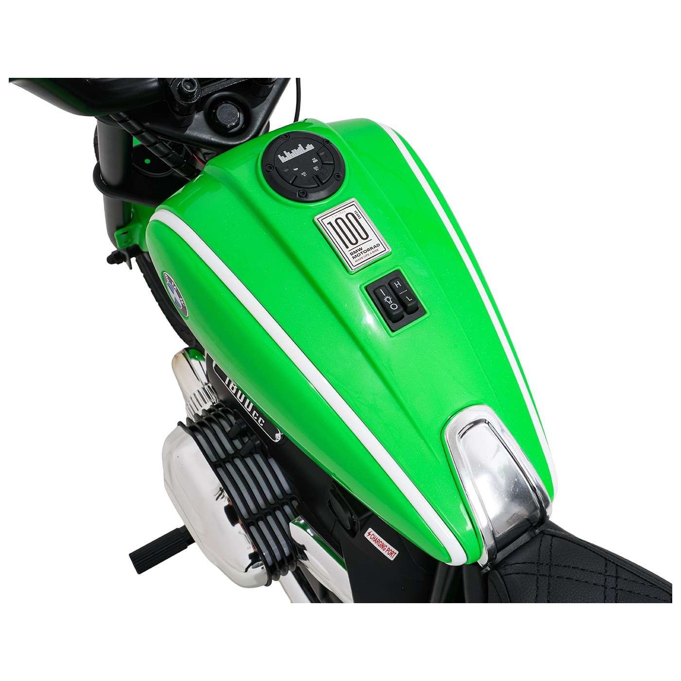 Motor vozidla BMW R18 zelený