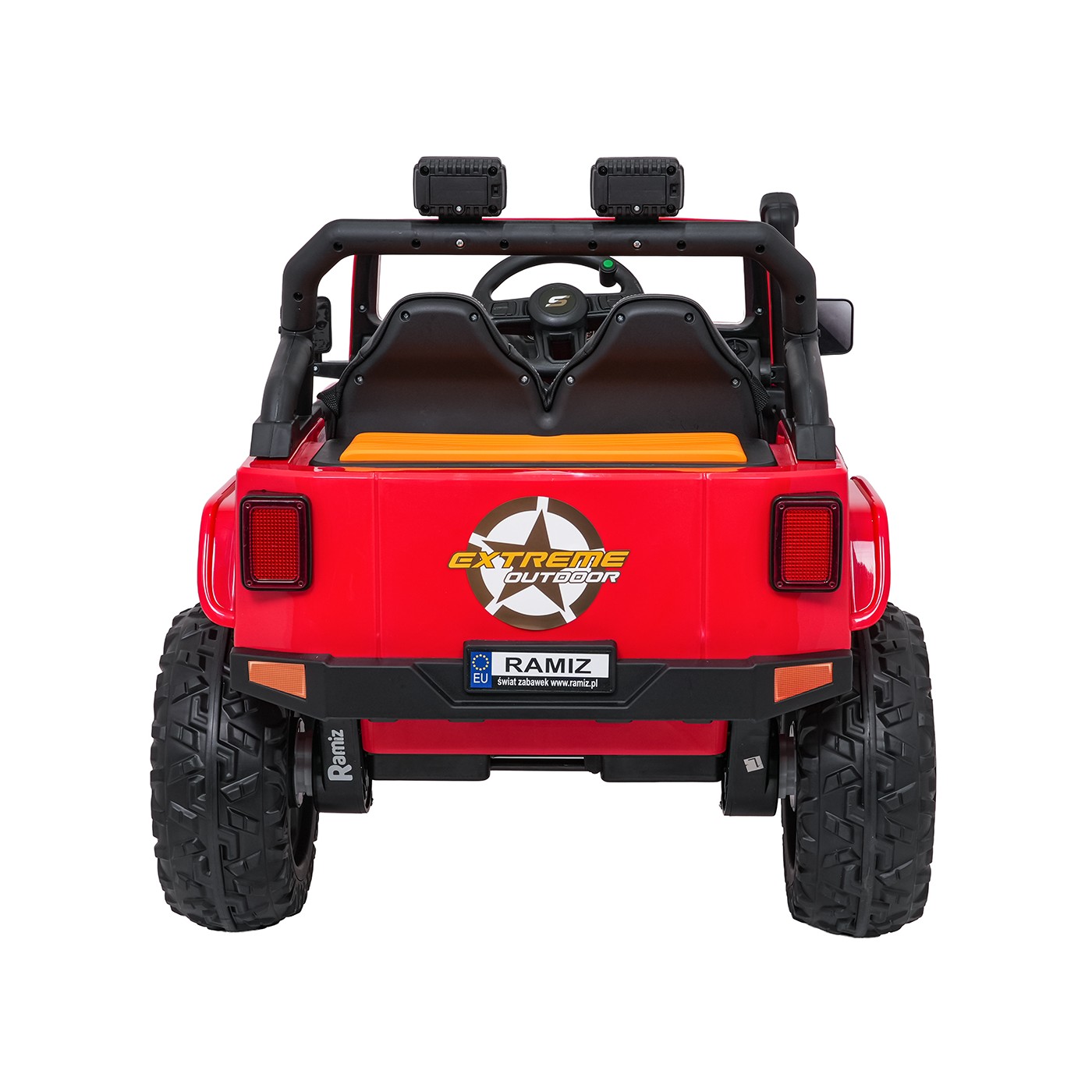 Červené vozidlo Jeep Monster