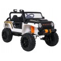 Biele vozidlo Jeep Monster