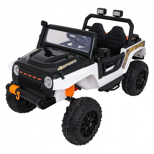 Biele vozidlo Jeep Monster
