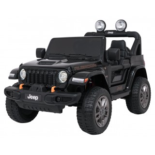 Jeep Wrangler Rubicon LIFT čierne vozidlo
