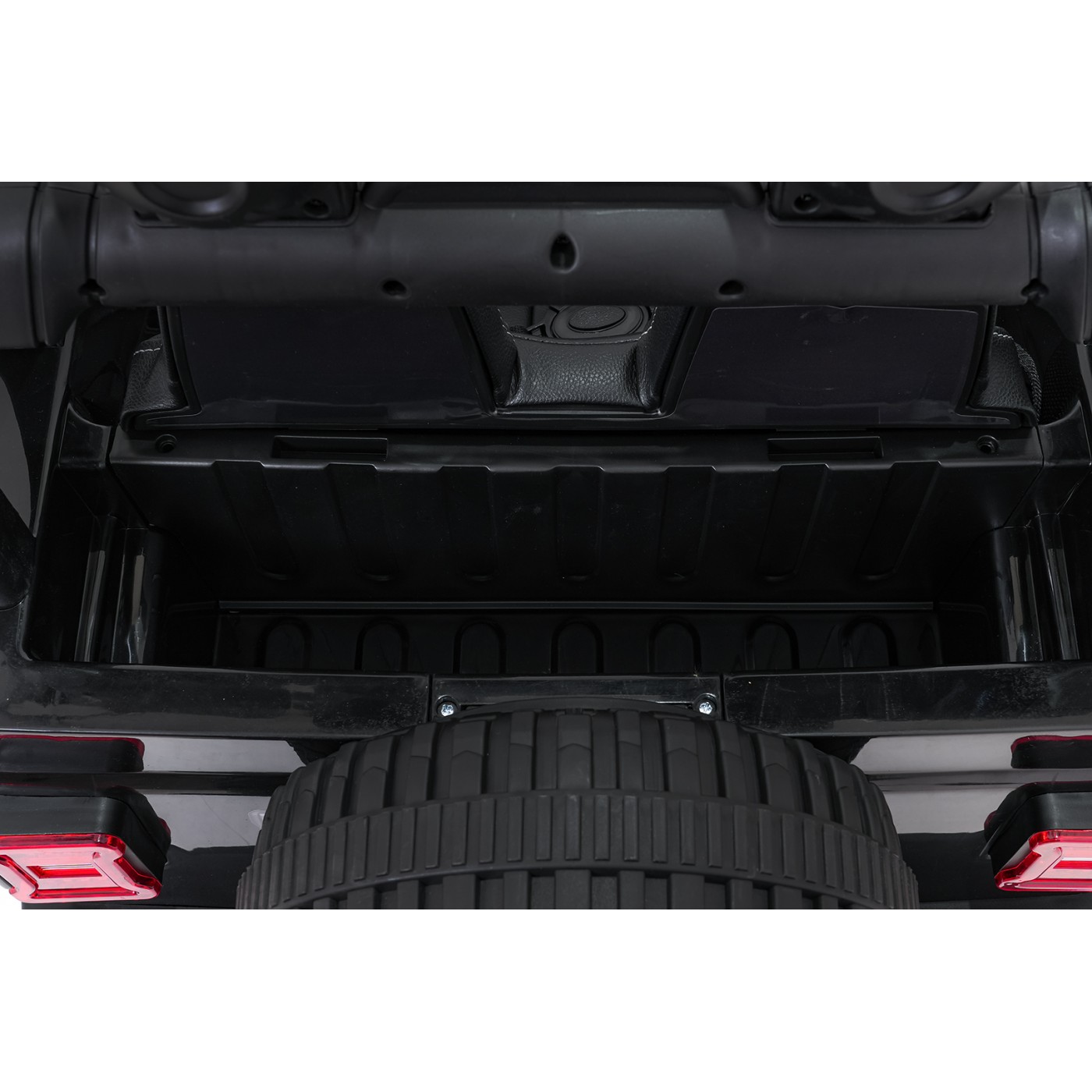 Jeep Wrangler Rubicon LIFT čierne vozidlo