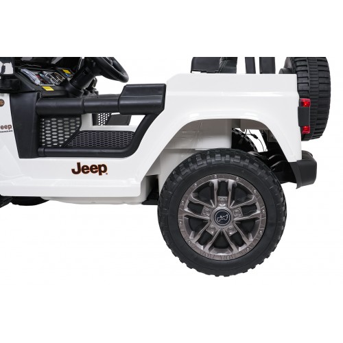 Jeep Wrangler Rubicon LIFT biele vozidlo