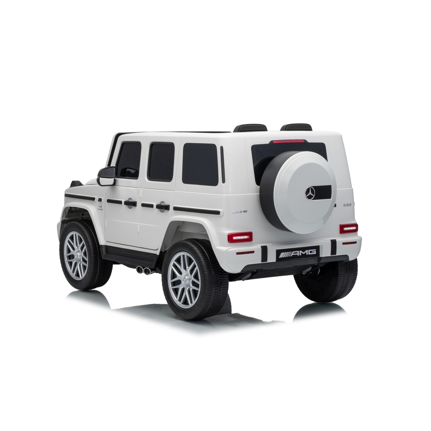 Mercedes G63 AMG biele vozidlo