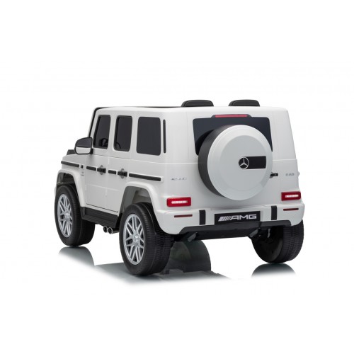 Mercedes G63 AMG biele vozidlo