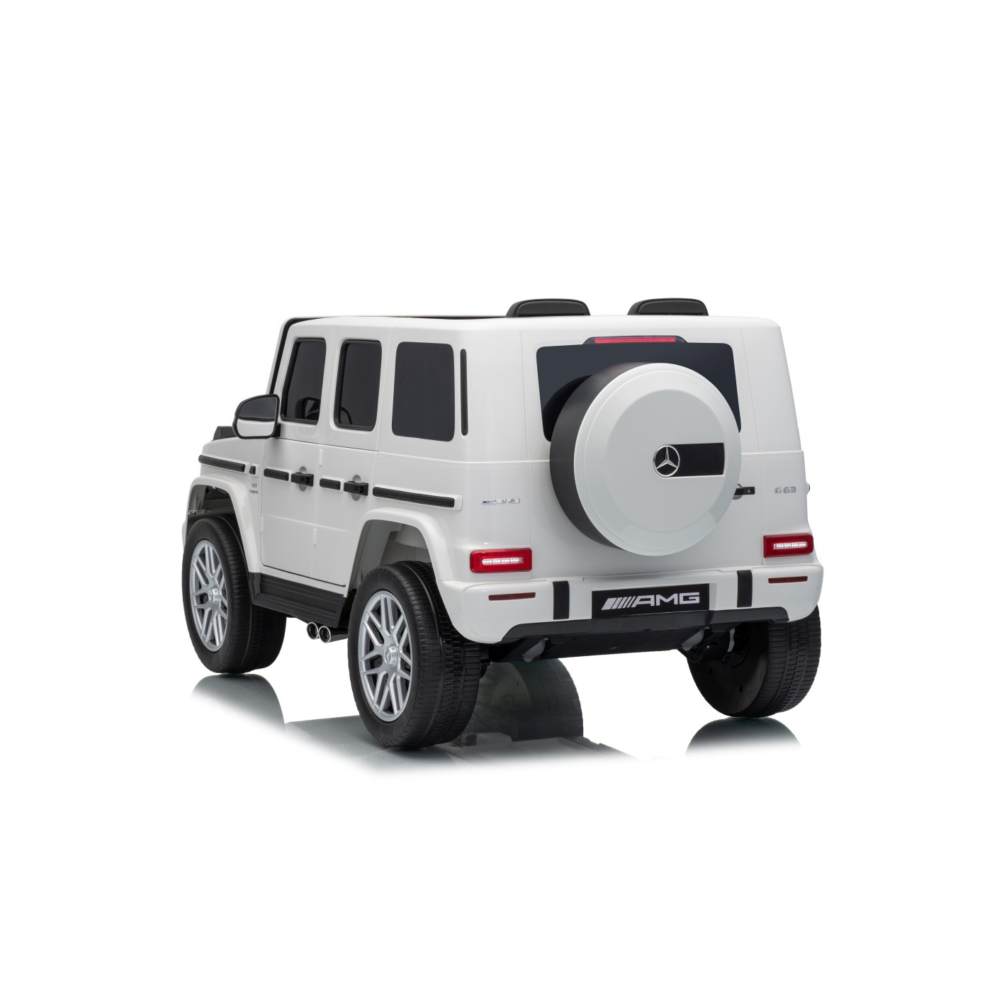 Mercedes G63 AMG biele vozidlo