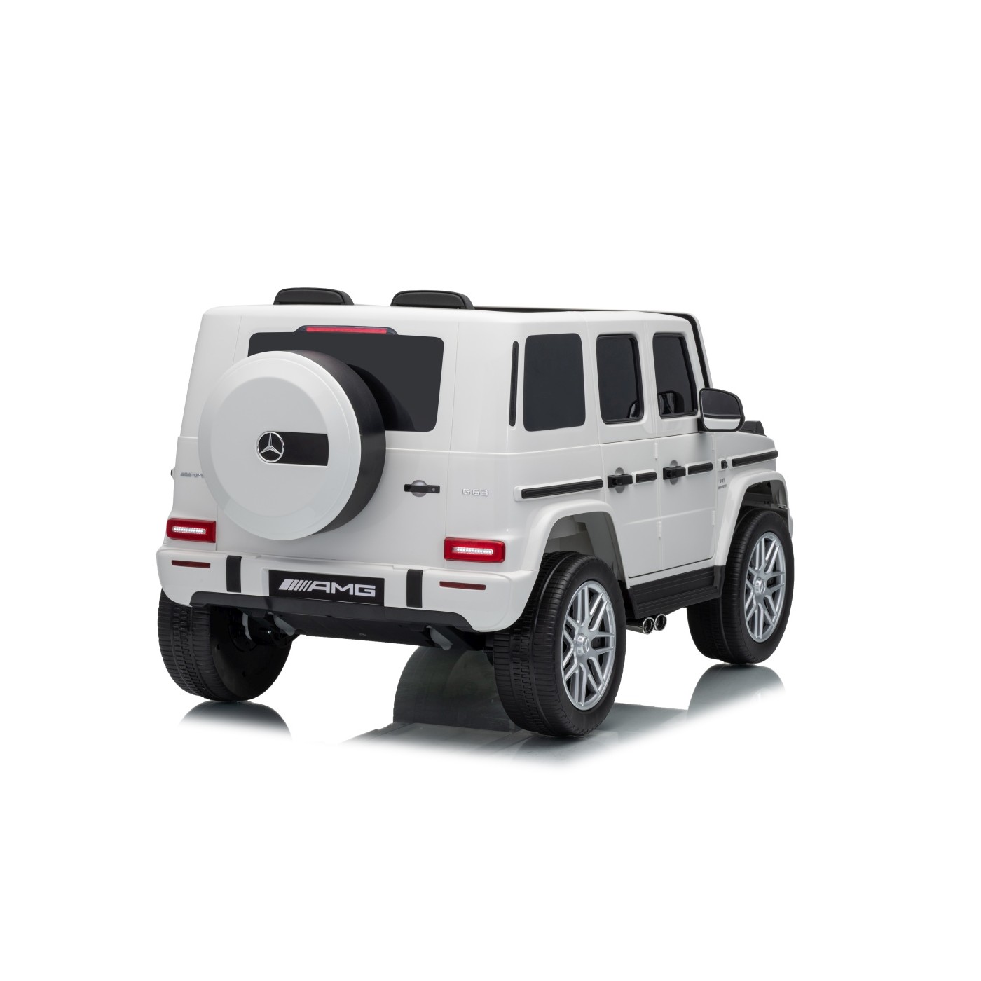 Mercedes G63 AMG biele vozidlo