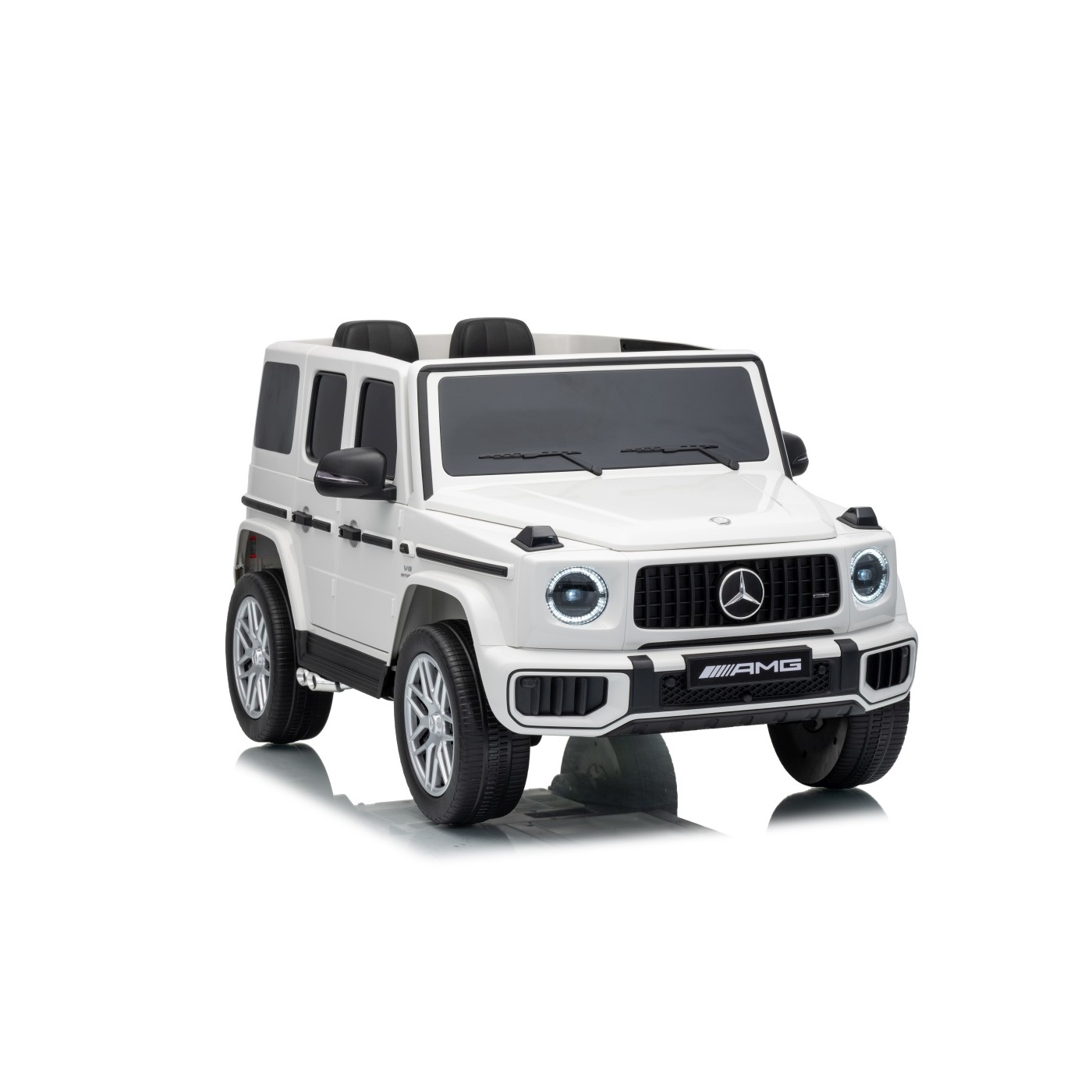 Mercedes G63 AMG biele vozidlo
