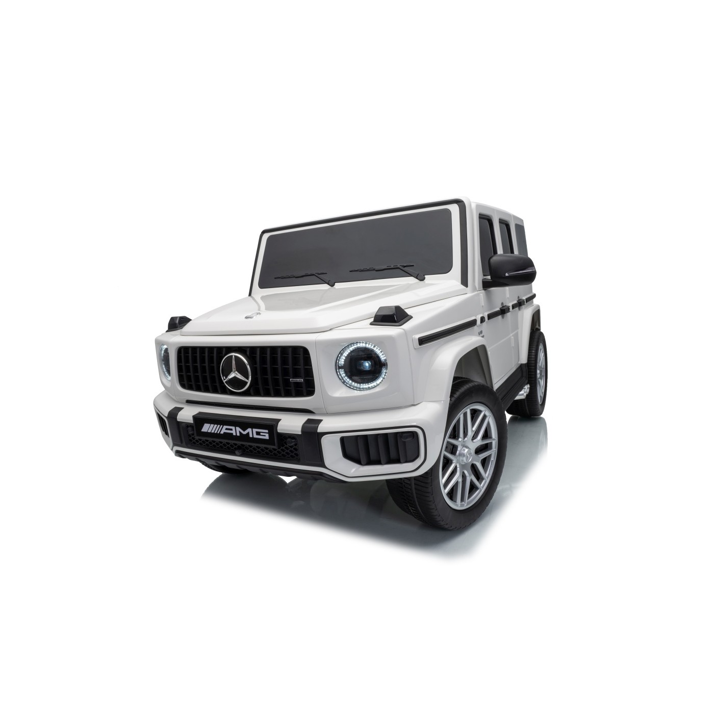Mercedes G63 AMG biele vozidlo