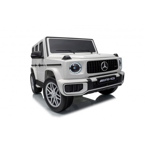 Mercedes G63 AMG biele vozidlo