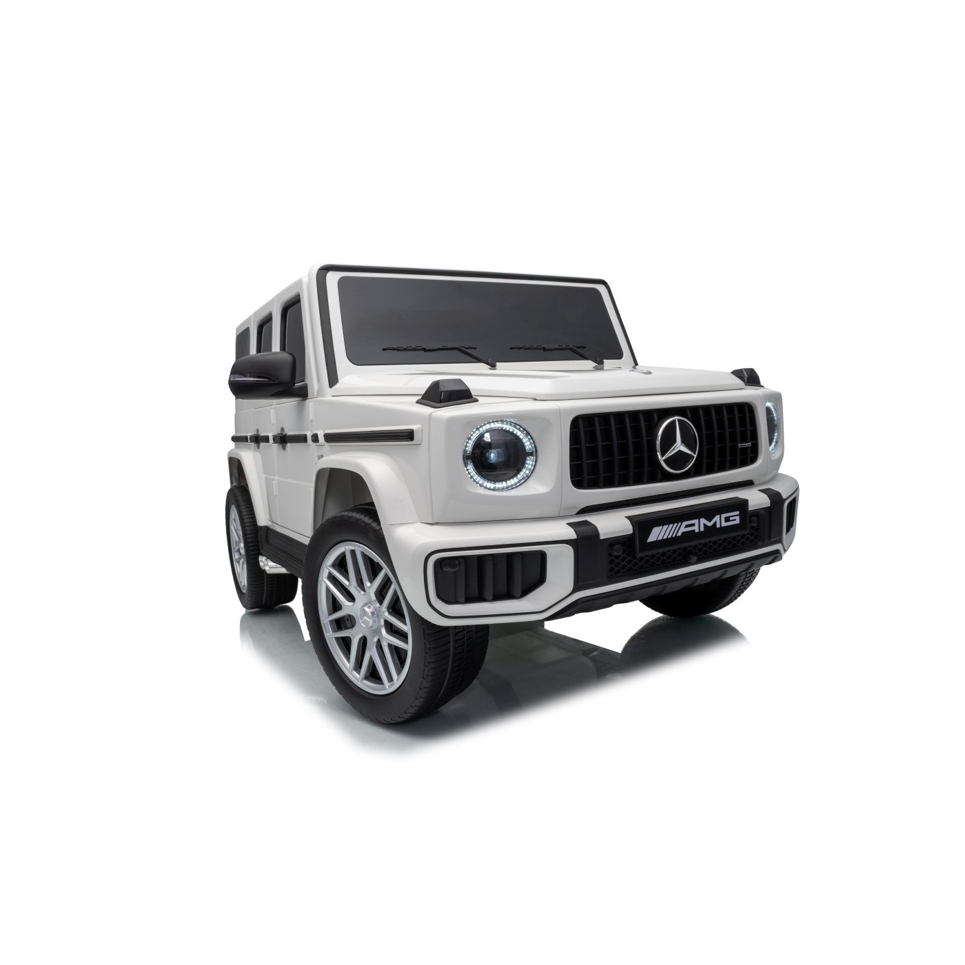 Mercedes G63 AMG biele vozidlo