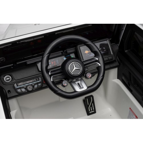 Mercedes G63 AMG biele vozidlo