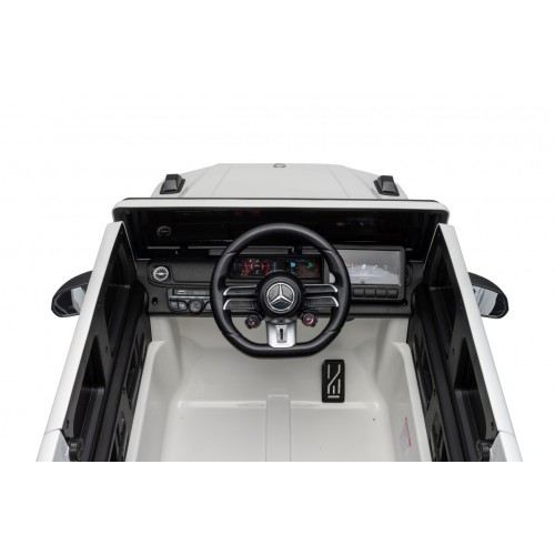 Mercedes G63 AMG biele vozidlo