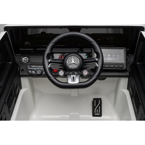 Mercedes G63 AMG biele vozidlo