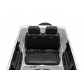 Mercedes G63 AMG biele vozidlo