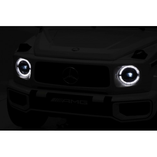 Mercedes G63 AMG biele vozidlo