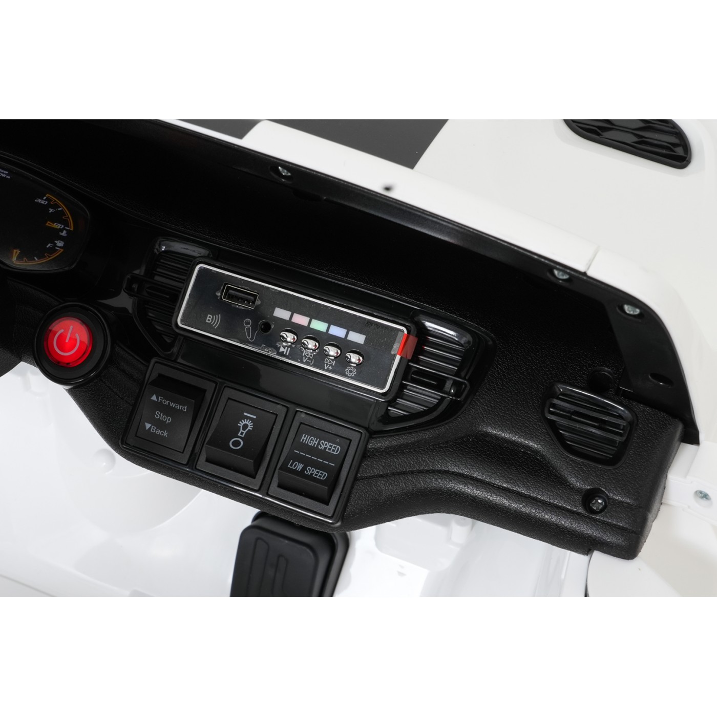 Vozidlo Dodge Durango Biela