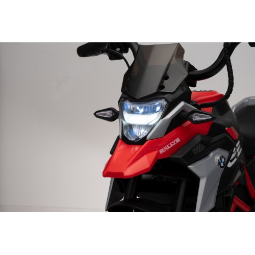 Motor vozidla BMW G310GS Červený