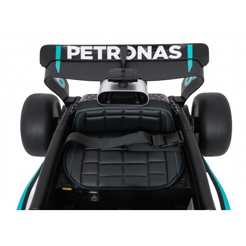 Vozidlo AMG PETRONAS F1 Čierne pretekárske auto