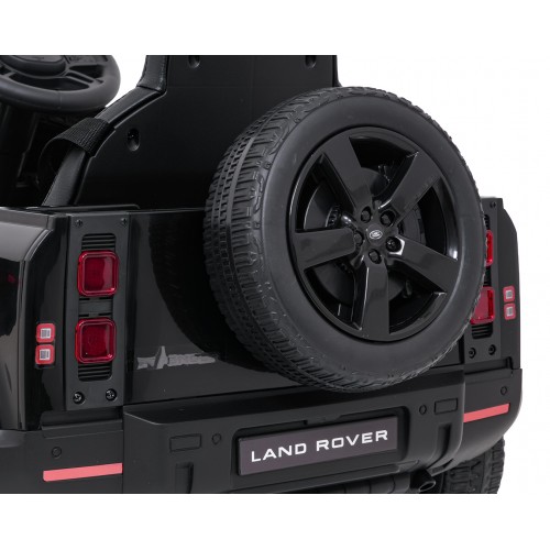 Land Rover Defender čierny