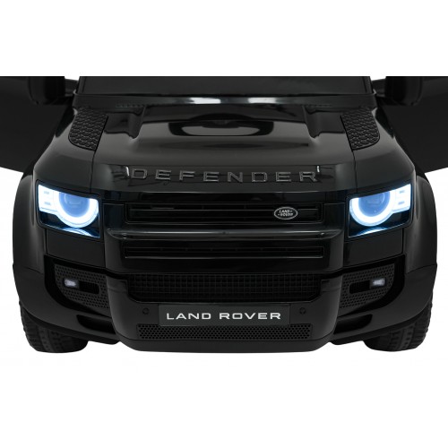 Land Rover Defender čierny