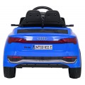 Modré vozidlo Audi SQ8