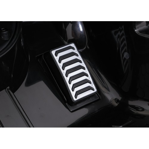 Čierne vozidlo Audi SQ8