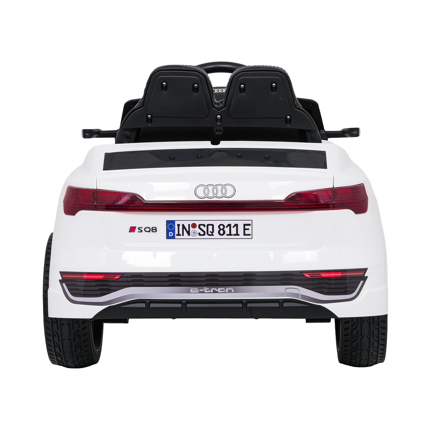Audi SQ8 biele vozidlo