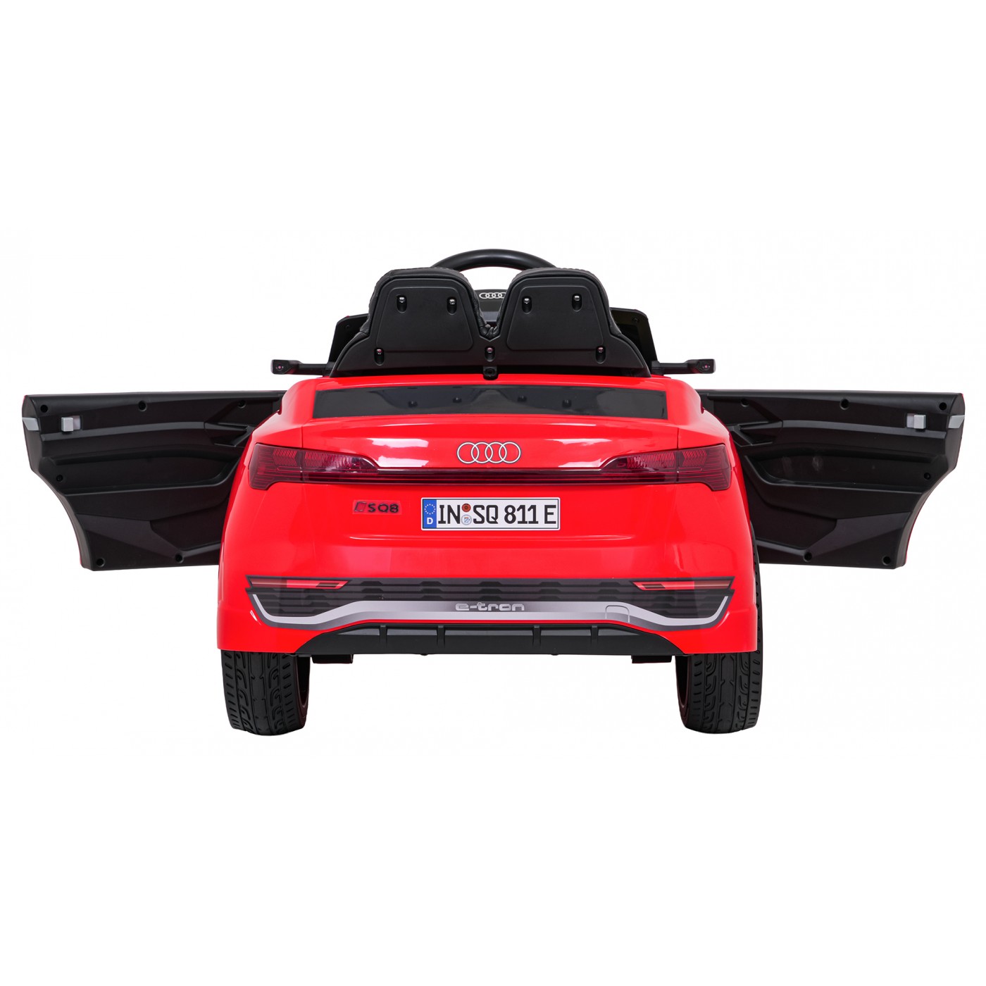 Audi SQ8 Červené vozidlo