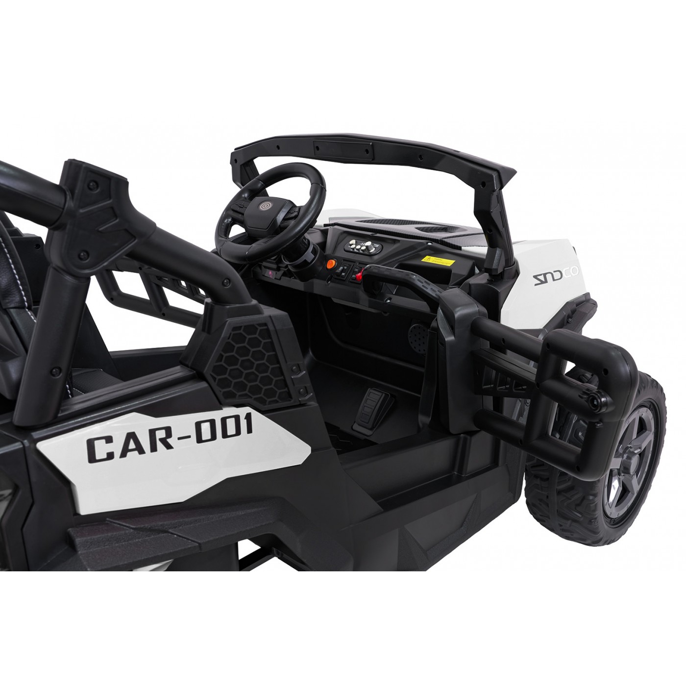 Bugina OBSERVER 4x4, biela