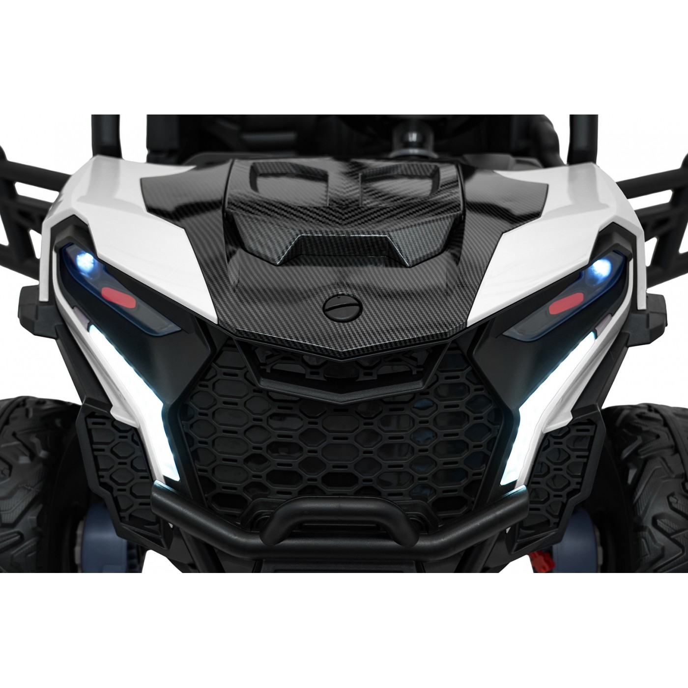 Bugina OBSERVER 4x4, biela