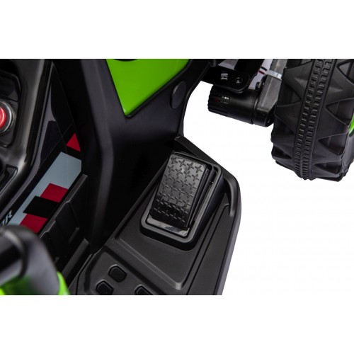 Traktor XT60 s prívesom zelený