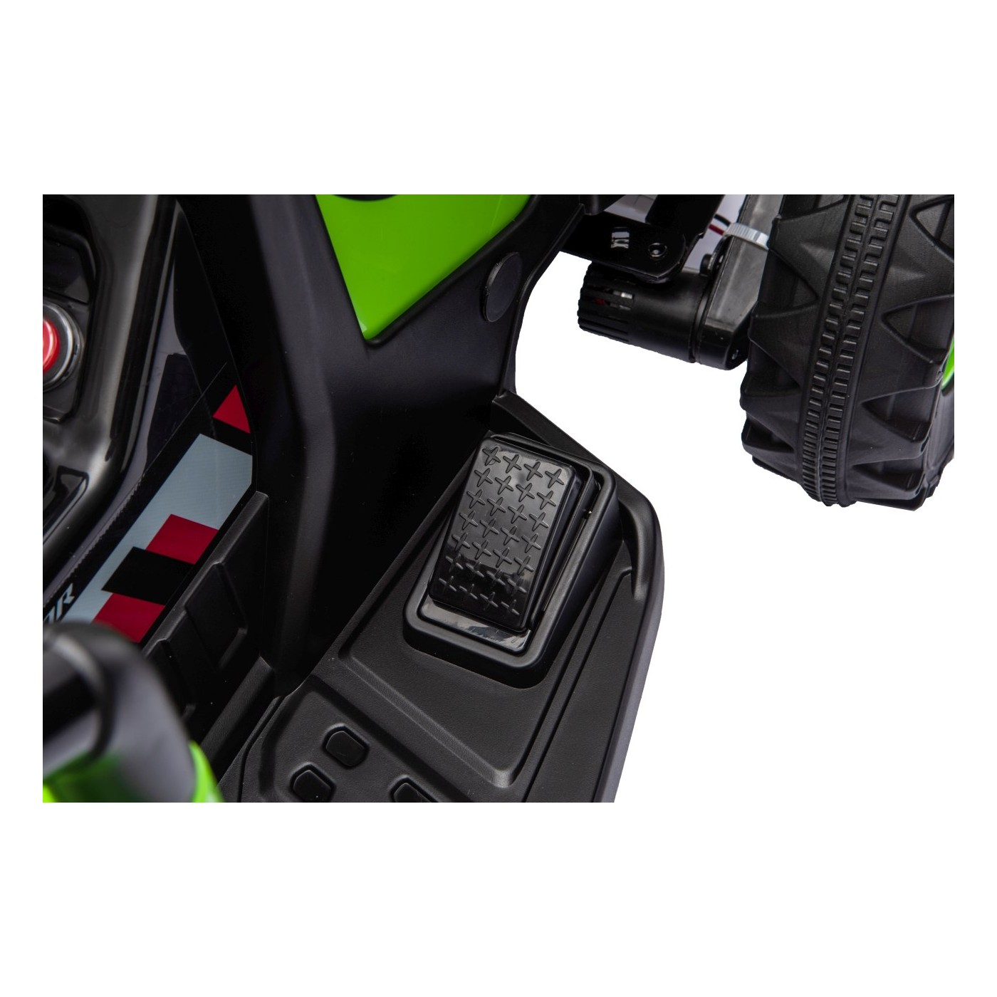 Traktor XT60 s prívesom zelený