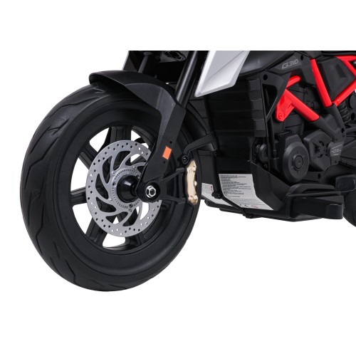 Motor vozidla BMW G310GS Červený